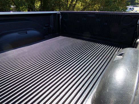 Used 2004 Dodge Ram 2500 Truck SLT w/ Trailer Tow Group image 12