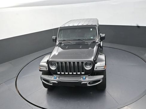 Used 2023 Jeep Wrangler Unlimited Sahara w/ Cold Weather Group AWD/4WD image 13