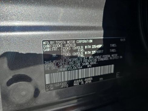 New 2025 Toyota RAV4 XLE image 19