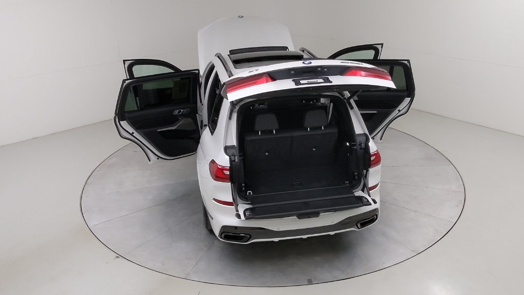 Used 2020 BMW X7 M50i AWD/4WD image 57