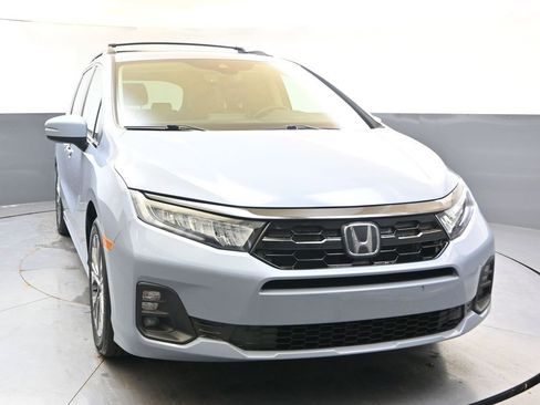 Used 2025 Honda Odyssey Touring image 8