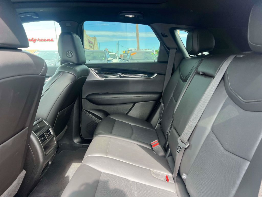 Used 2023 Cadillac XT5 Premium Luxury AWD/4WD image 11