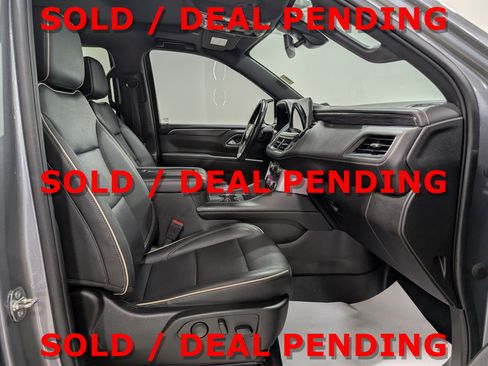 Used 2022 GMC Yukon SLT w/ SLT Premium Package image 20