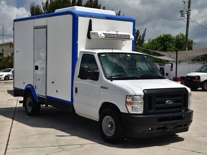 Used 2023 Ford E-350 and Econoline 350 Super Duty w/ Power Windows & Locks Group