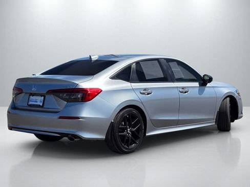 Used 2023 Honda Civic Sport image 4