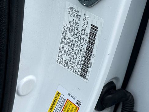 Certified 2024 Honda CR-V Sport image 28