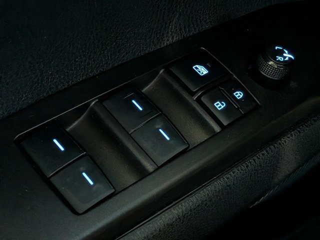 Used 2024 Toyota Camry SE FWD image 21