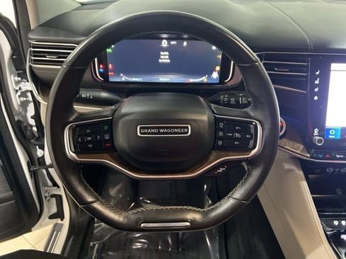 Used 2022 Jeep Grand Wagoneer Series I w/ Flexible Seating Group image 12