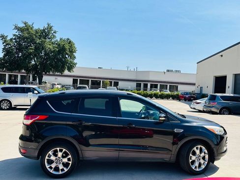 Used 2014 Ford Escape Titanium w/ Equipment Group 401A FWD image 11