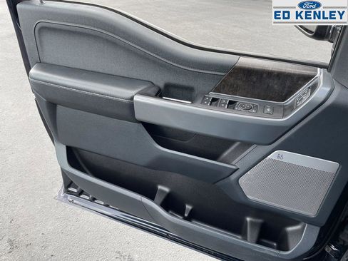 Used 2022 Ford F150 Lariat image 25