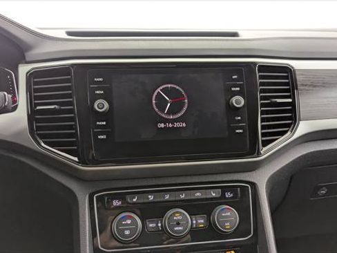 Used 2023 Volkswagen Atlas SE AWD/4WD image 26