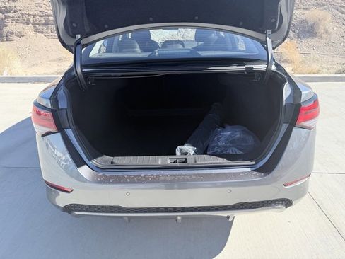 New 2025 Nissan Sentra SV image 28