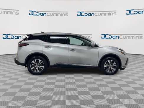 Used 2023 Nissan Murano S AWD/4WD image 9