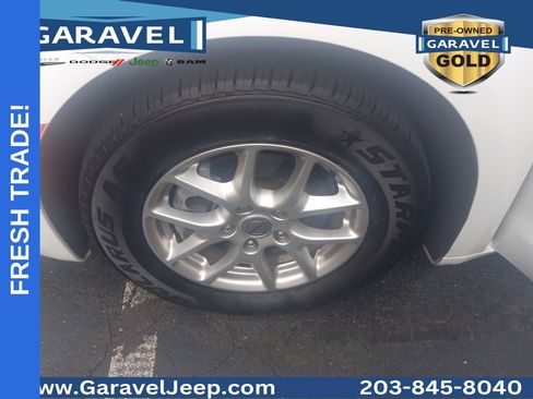 Used 2022 Chrysler Pacifica Touring-L FWD image 22