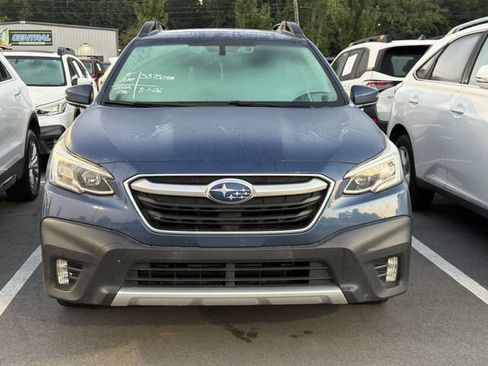 Used 2022 Subaru Outback Limited AWD/4WD image 2