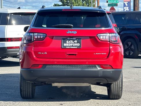 Used 2025 Jeep Compass Limited AWD/4WD image 5