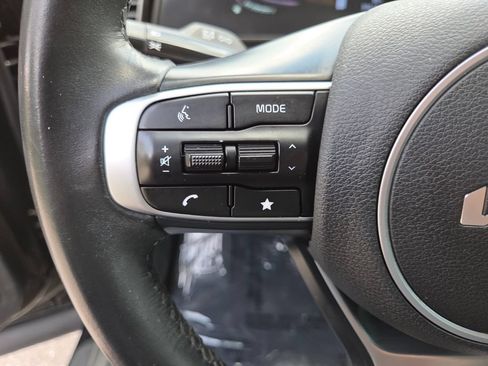 Used 2023 Kia Sportage EX FWD image 34