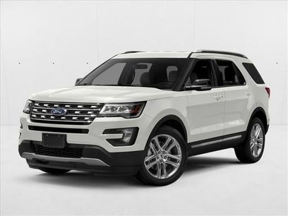 Used 2017 Ford Explorer XLT w/ Equipment Group 202A