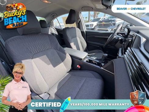 Used 2025 Toyota Camry LE FWD image 27