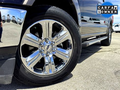 Used 2019 Ford F150 Lariat image 2