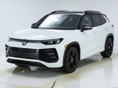 New 2026 Volkswagen Tiguan SE R-Line