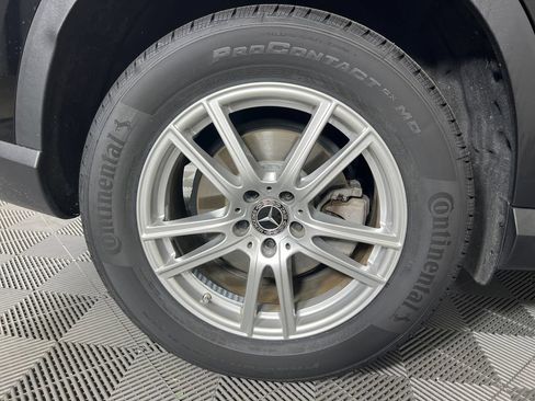 Certified 2023 Mercedes-Benz GLC 300 image 17