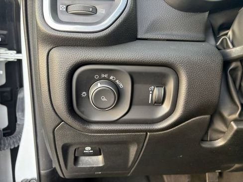 Used 2024 RAM 1500 Laramie RWD image 4