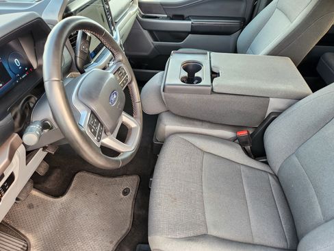 Used 2025 Ford F150 XLT w/ Equipment Group 301A Standard RWD image 13