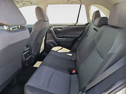 Certified 2025 Toyota RAV4 XLE FWD image 19