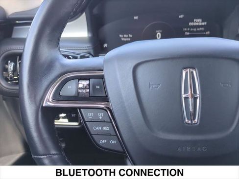 Used 2023 Lincoln Nautilus Reserve w/ Monochromatic Package image 14