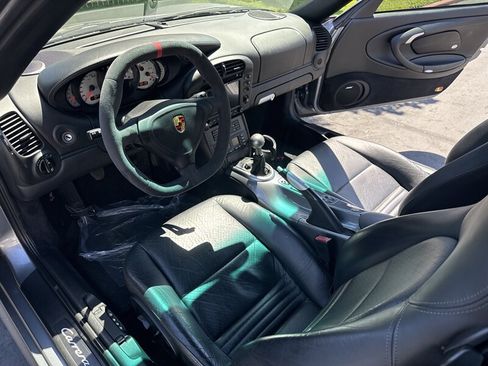 Used 2003 Porsche 911 Carrera 4S image 26