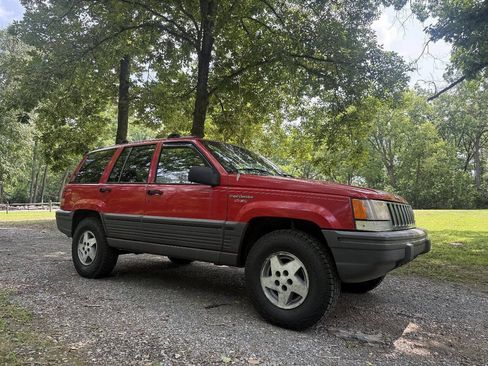 Used 1995 Jeep Grand Cherokee Laredo AWD/4WD image 6
