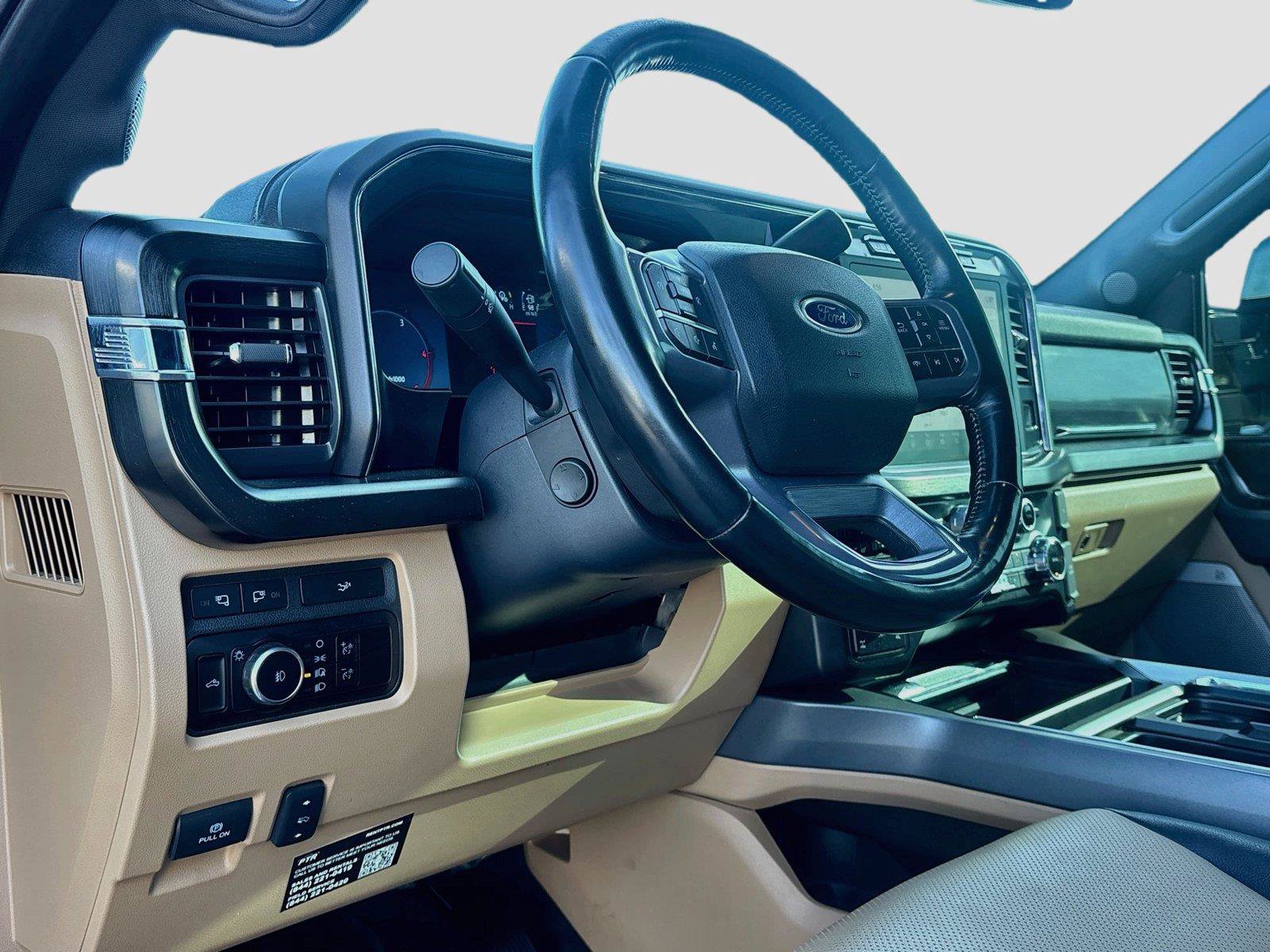 Used 2023 Ford F250 Lariat w/ Chrome Package AWD/4WD image 9