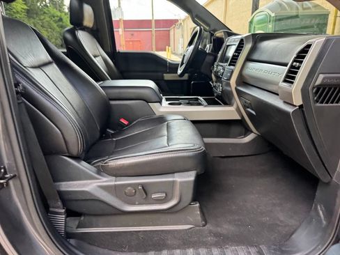 Used 2021 Ford F250 Lariat AWD/4WD image 31