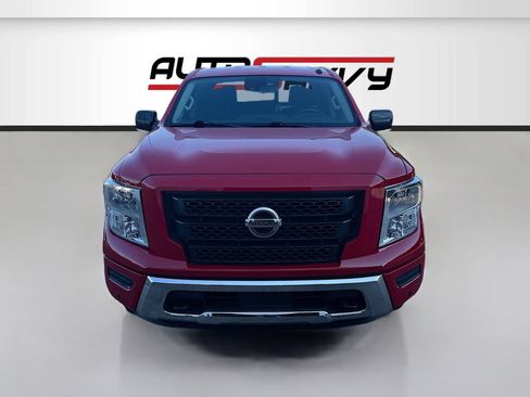 Used 2021 Nissan Titan SV w/ SV Convenience Package AWD/4WD image 2