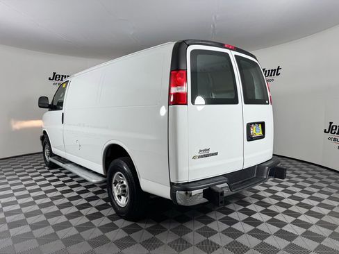 Used 2024 Chevrolet Express 2500 w/ Driver Convenience Package image 8