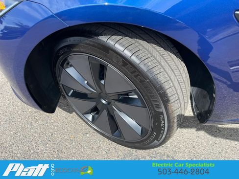 Used 2025 Tesla Model 3 Long Range RWD image 18
