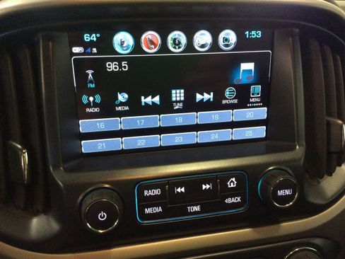 Used 2018 Chevrolet Colorado Z71 w/ Centennial Edition image 21