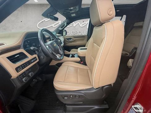Used 2023 Chevrolet Tahoe Premier AWD/4WD image 19