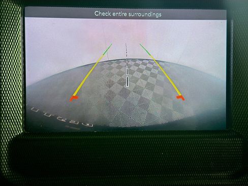 Used 2023 Jeep Wrangler Unlimited w/ Cold Weather Group image 21