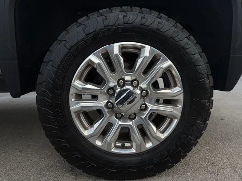 Used 2023 GMC Sierra 2500 Denali w/ Denali Ultimate Package AWD/4WD image 51