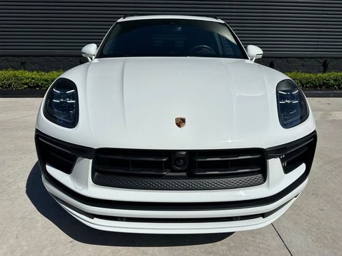 Certified 2023 Porsche Macan S AWD/4WD image 8