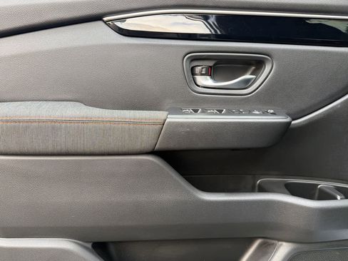 New 2026 Honda Pilot Sport image 14