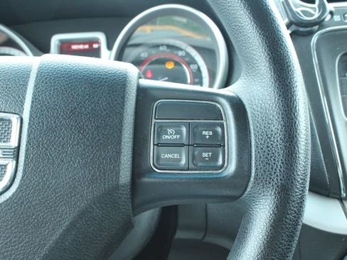 Used 2016 Dodge Journey SXT w/ Comfort/Convenience Group FWD image 22