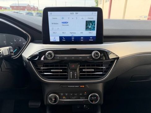 Certified 2020 Ford Escape SE AWD/4WD image 16