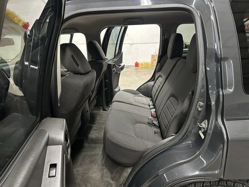 Used 2012 Nissan Xterra PRO-4X image 15