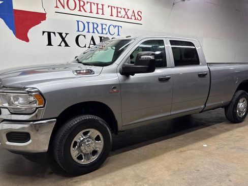 Used 2024 RAM 2500 Tradesman w/ Towing Technology Group AWD/4WD image 12