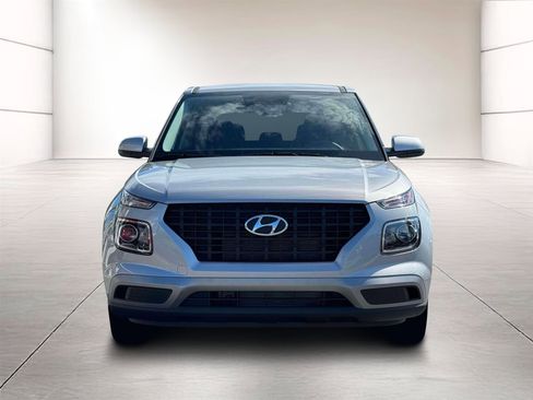 New 2026 Hyundai Venue SE image 12