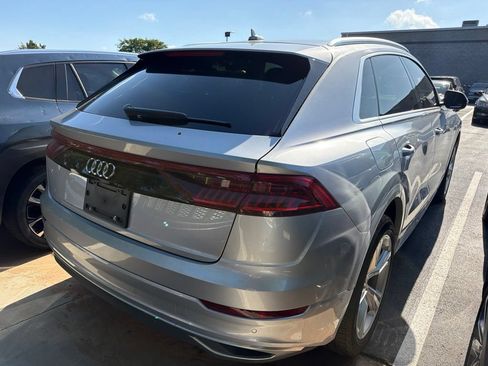 Used 2022 Audi Q8 Premium Plus w/ Premium Plus Package AWD/4WD image 3