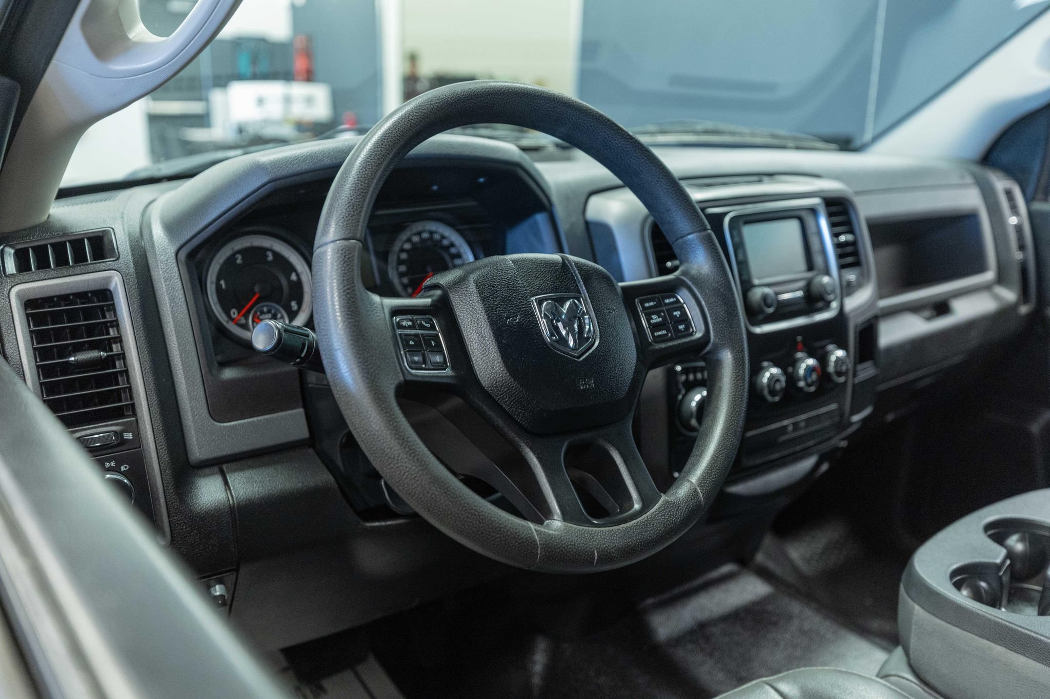 Used 2014 RAM 1500 Tradesman RWD image 10